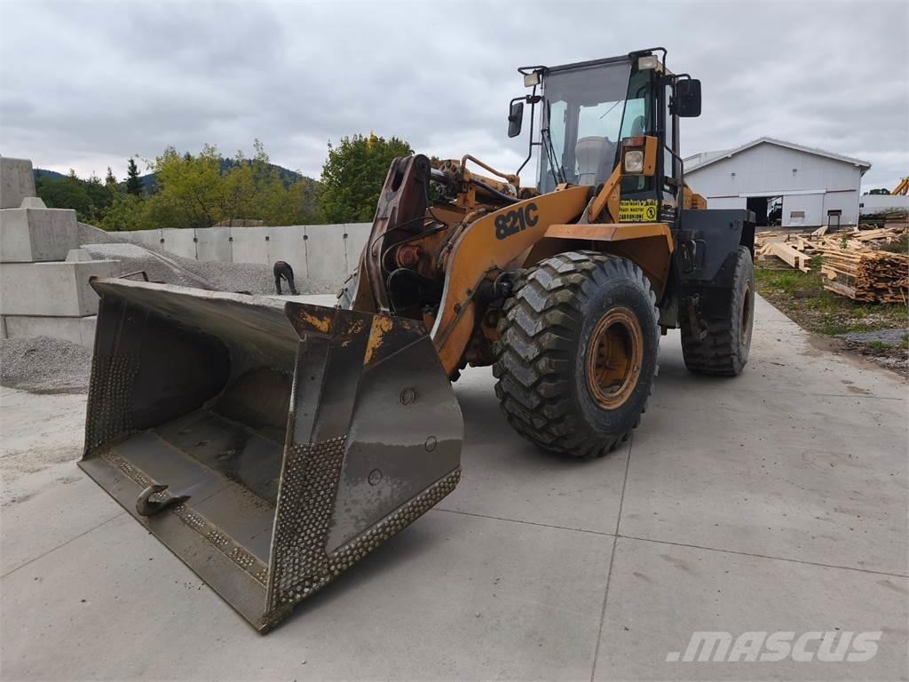 CASE 821C Строителство - Други