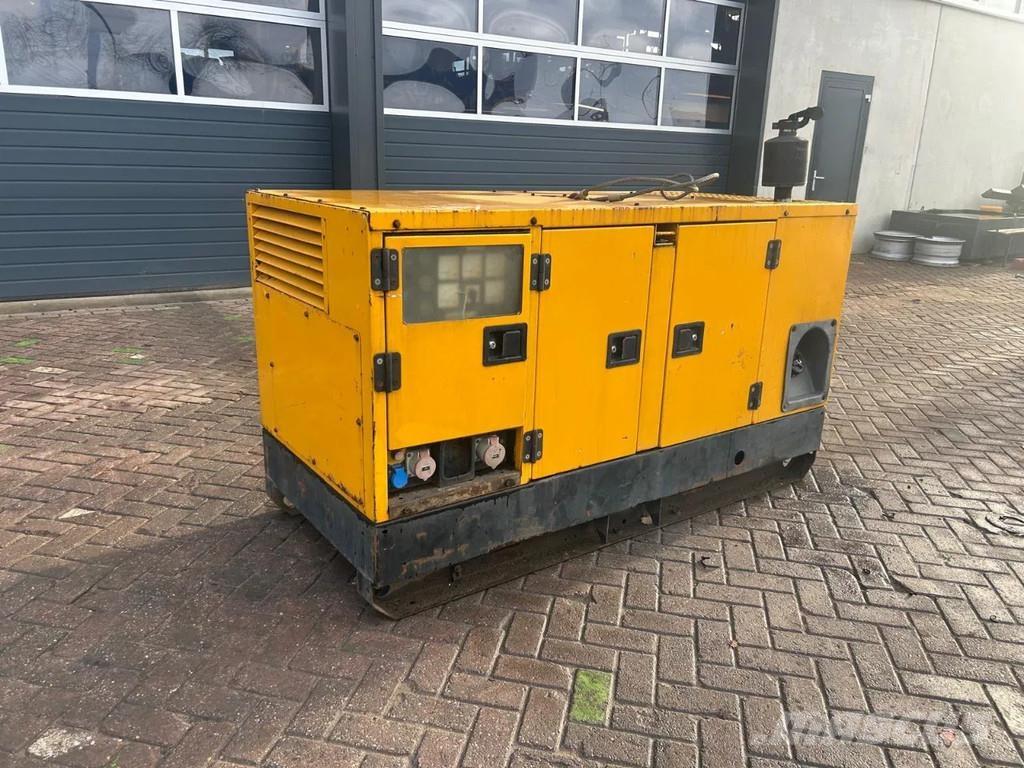 Atlas Copco QAS40 Други генератори

