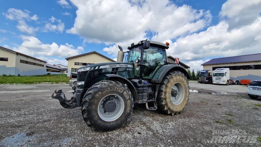 Massey Ferguson 8737 Трактори