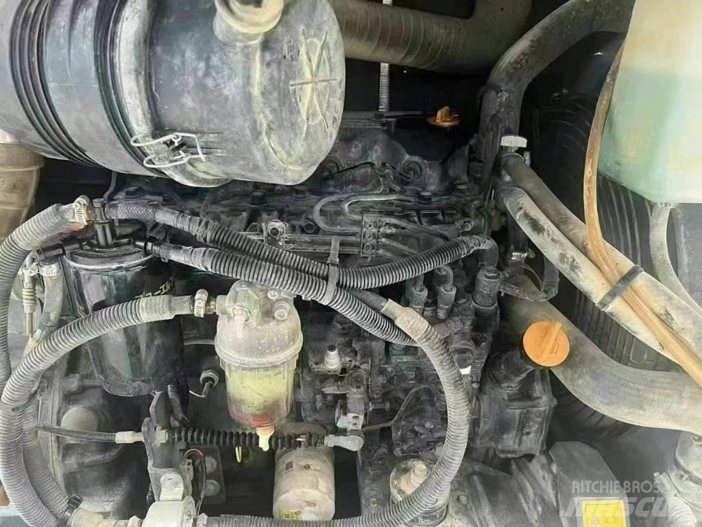 XCMG XE 60 DA Верижен екскаватор