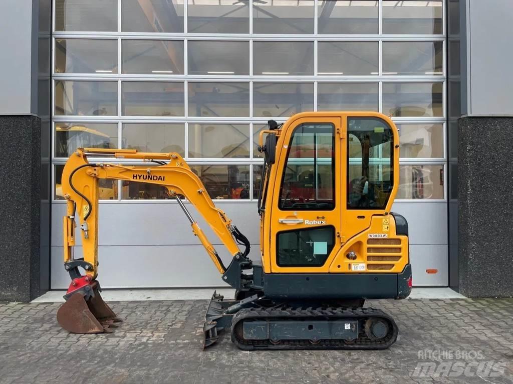 Hyundai Robex18 Мини екскаватори < 7 т