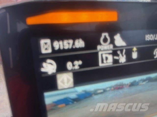 CAT 320 Верижен екскаватор