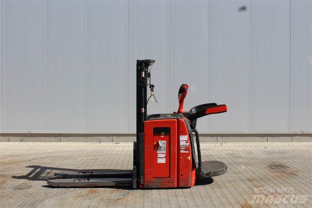 Linde L14APi Колички високоповдигачи с теглич