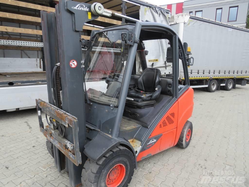 Linde H 30 D Дизелови камиони