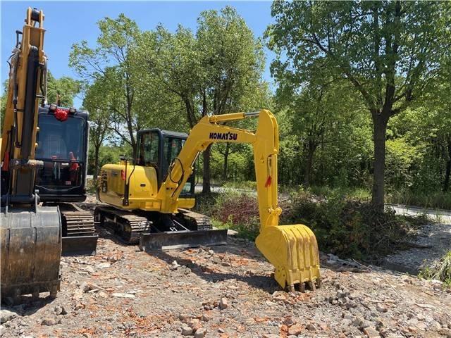 Komatsu PC56-7 Верижен екскаватор
