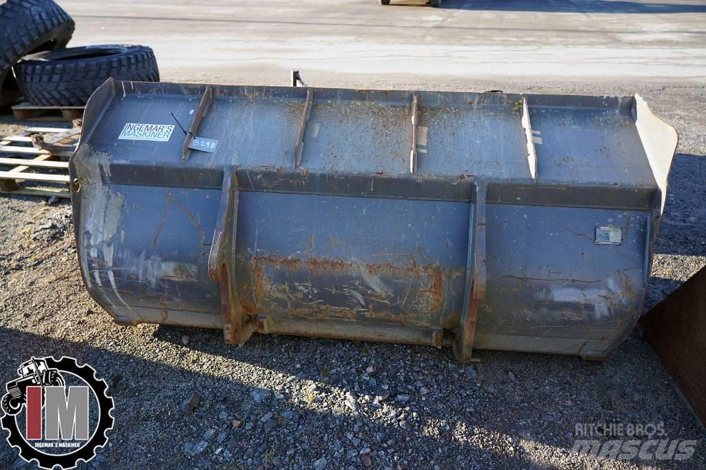 Volvo L30 Skopa Кофи