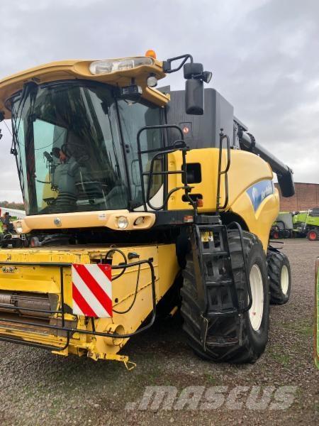 New Holland CR 980 Комбайни