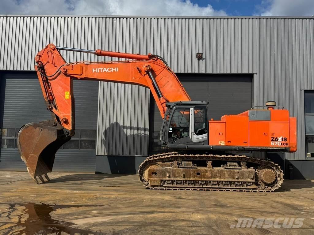 Hitachi ZX670LCH-3 Верижен екскаватор