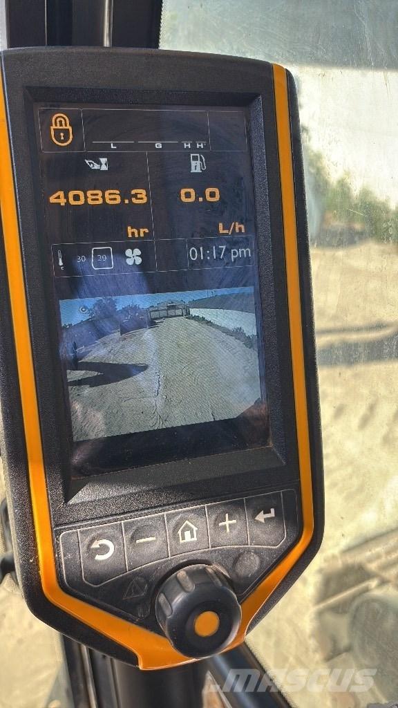 JCB JS 131 LC Верижен екскаватор