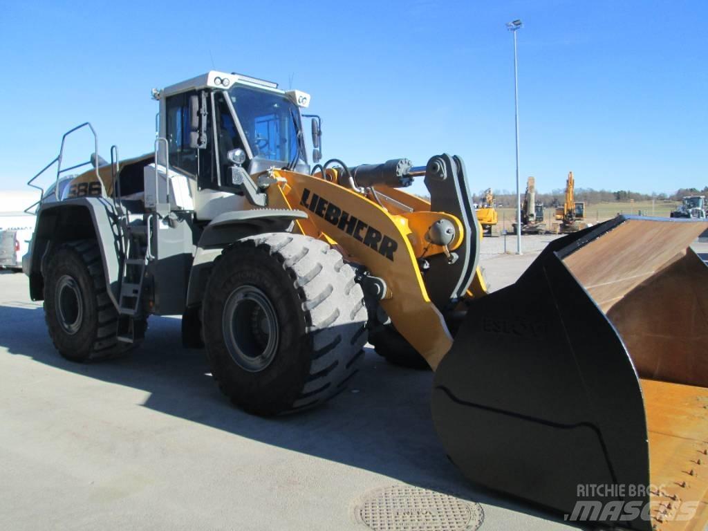 Liebherr L586 XPower Колесни товарачи