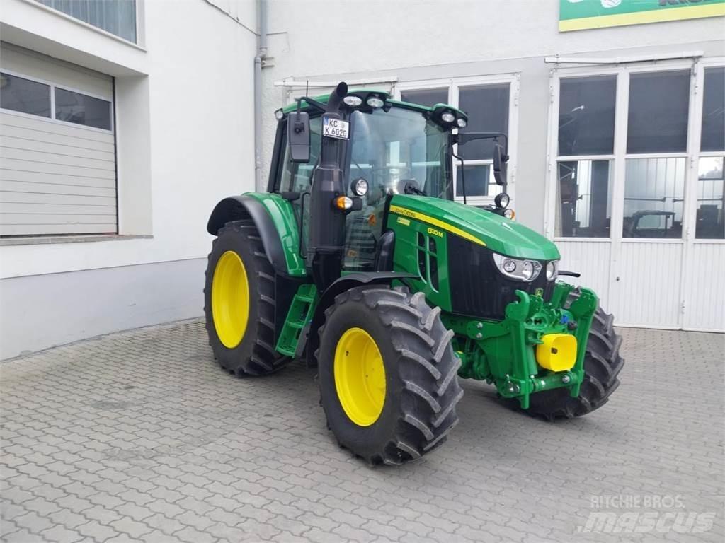 John Deere 6120M Трактори