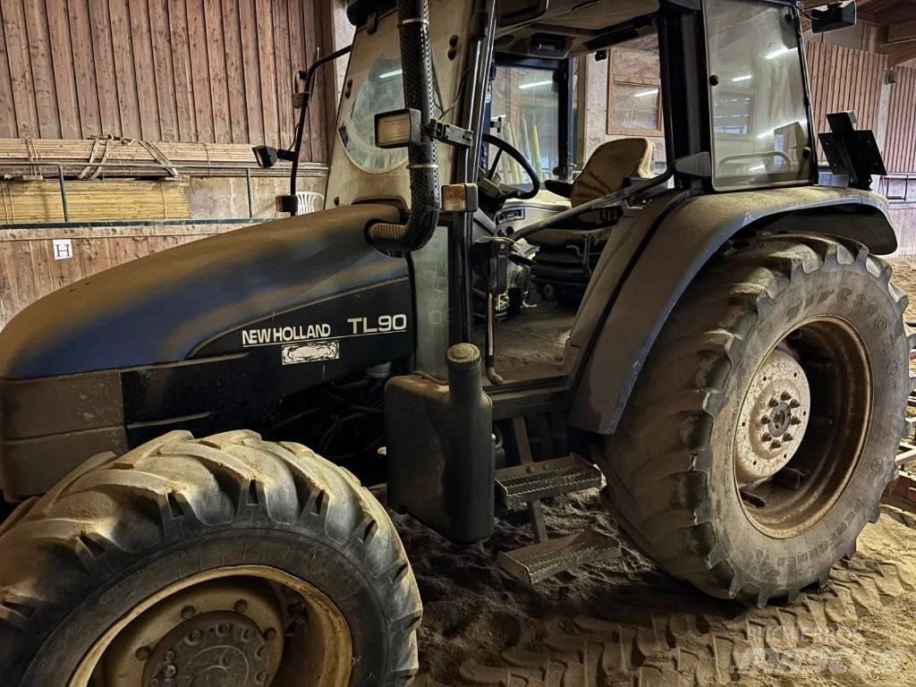 New Holland TL 90 Трактори