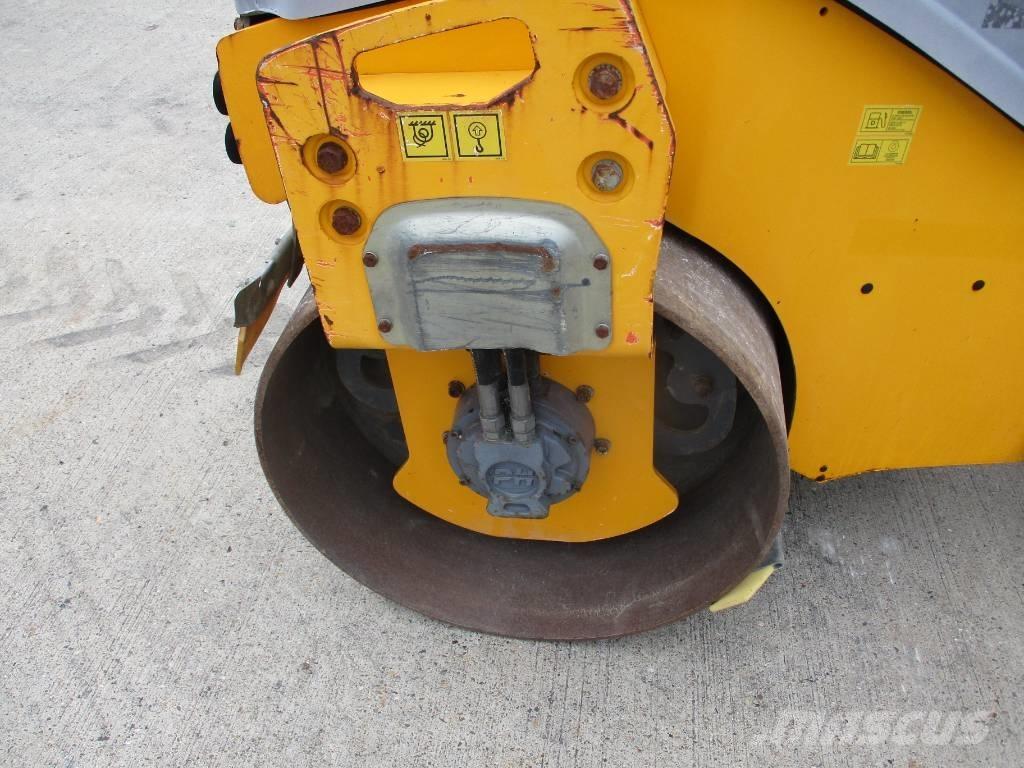 Hamm HD12VV (879) Двойни барабанни ролки
