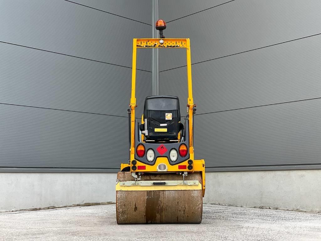 Hamm HD 10C VV Двойни барабанни ролки
