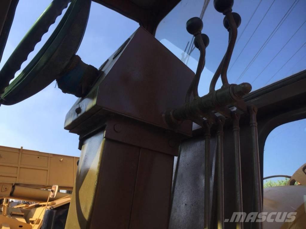 CAT 140 H Грейдери