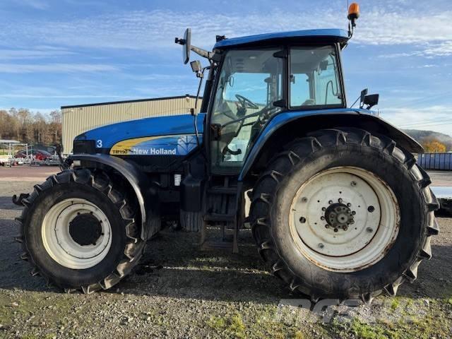 New Holland TM 190 Трактори