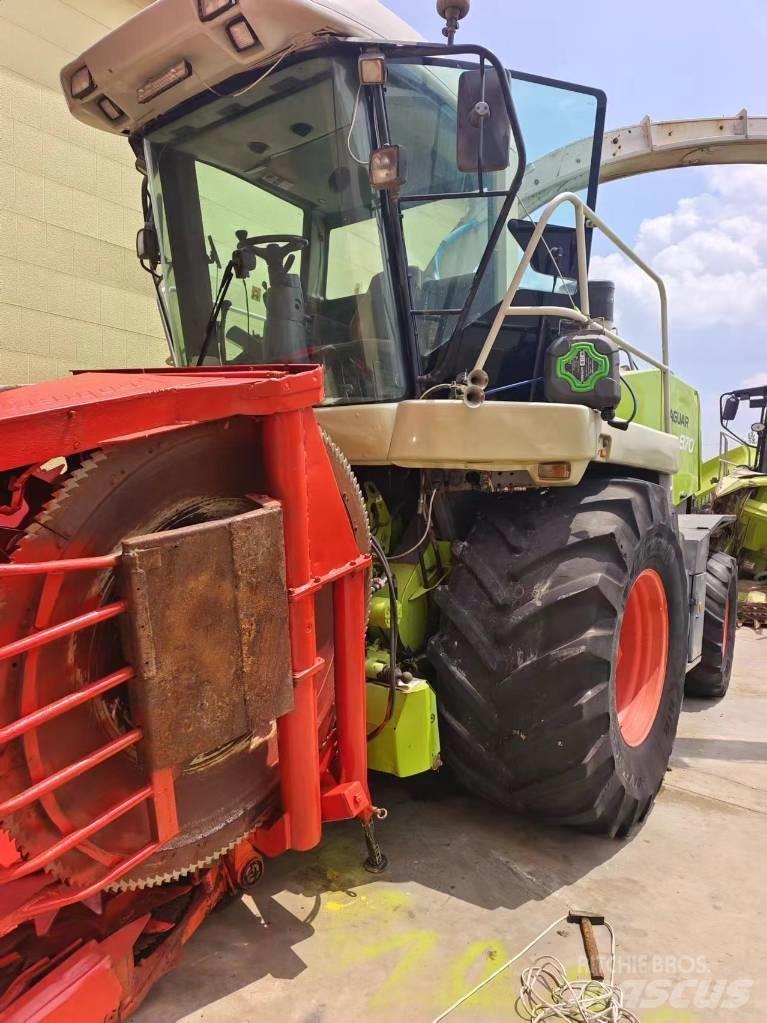 CLAAS Jaguar 870 Самоходни фуражири