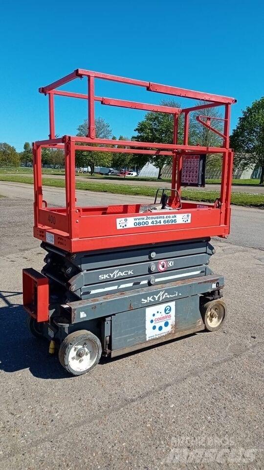 SkyJack SJ 3219 Ножични работни платформи