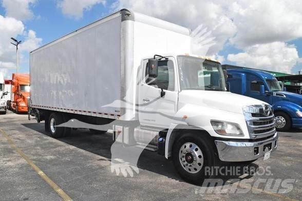 Hino 268A Влекачи