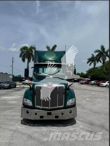 Peterbilt 579 Влекачи