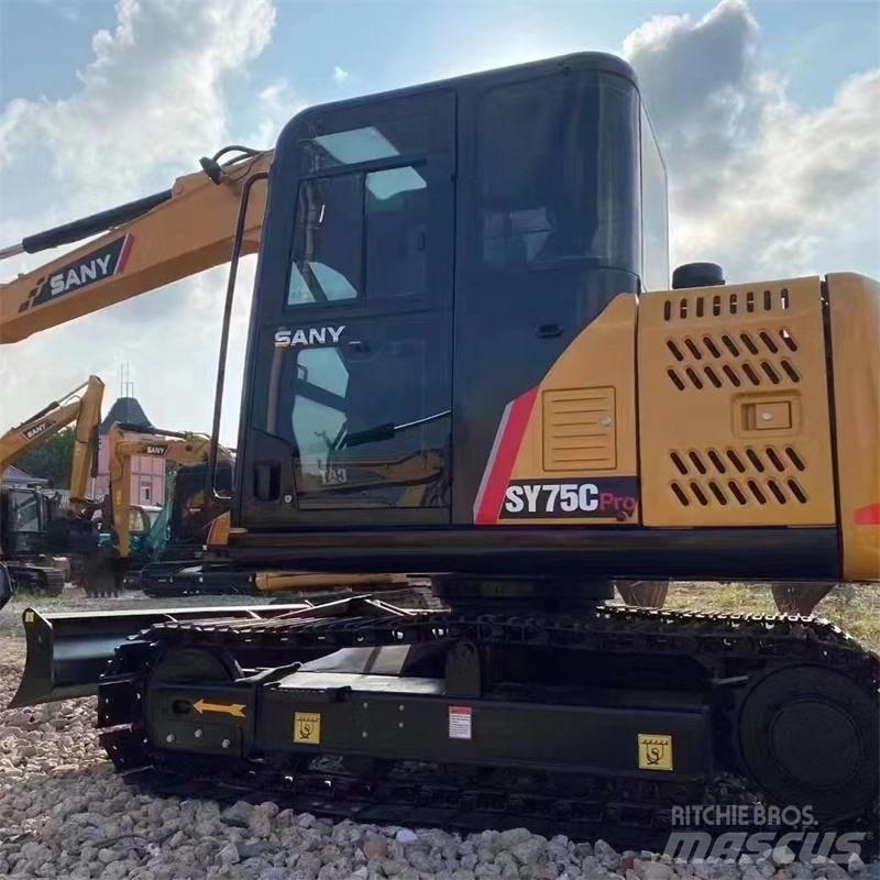 Sany 75C Средни екскаватори 7т - 12т