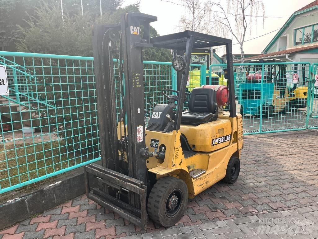 CAT GP 15 AC V-4100 Камиони с АГУ