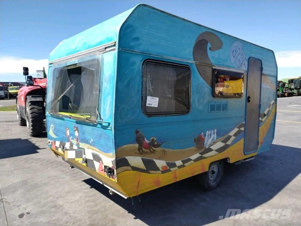  DIGUE 450 Домове на колела и каравани