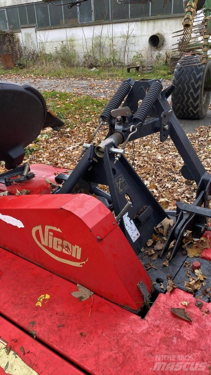 Vicon CM 296 F Косачки