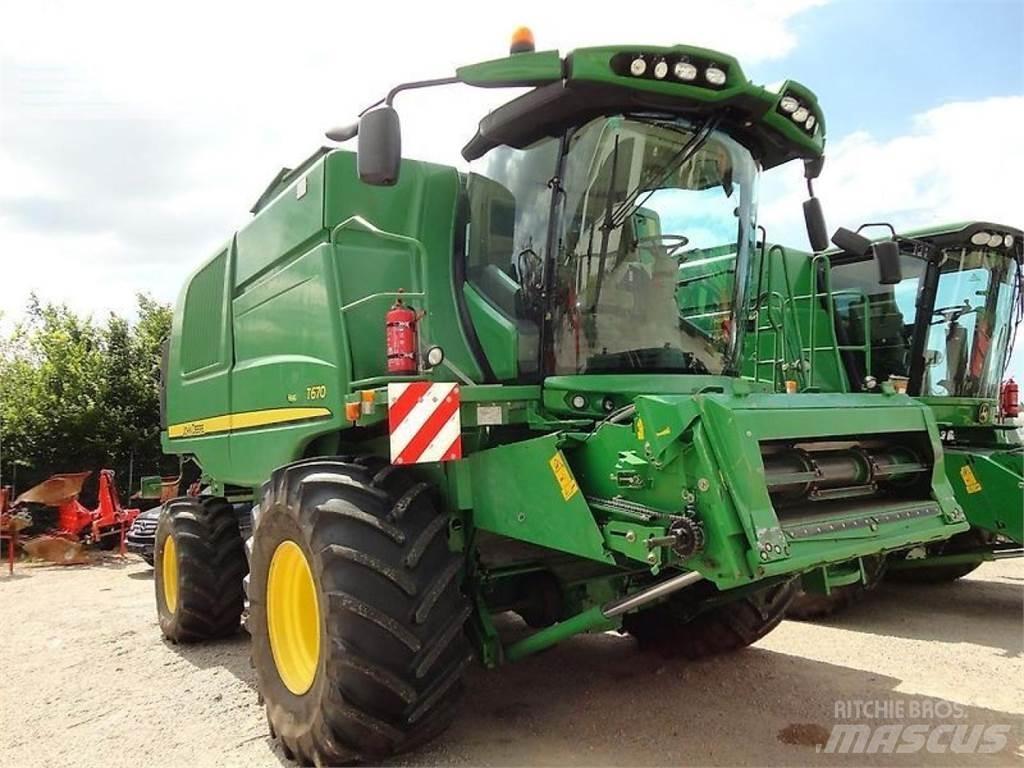 John Deere t670 Комбайни