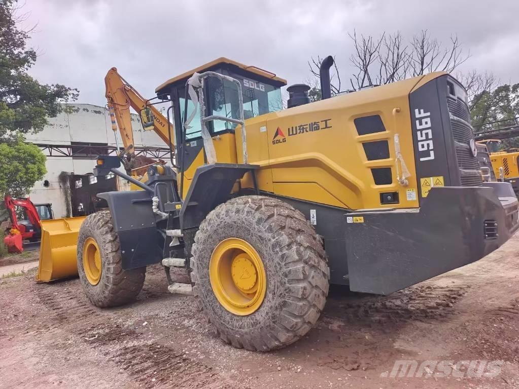 SDLG LG 956 F Колесни товарачи