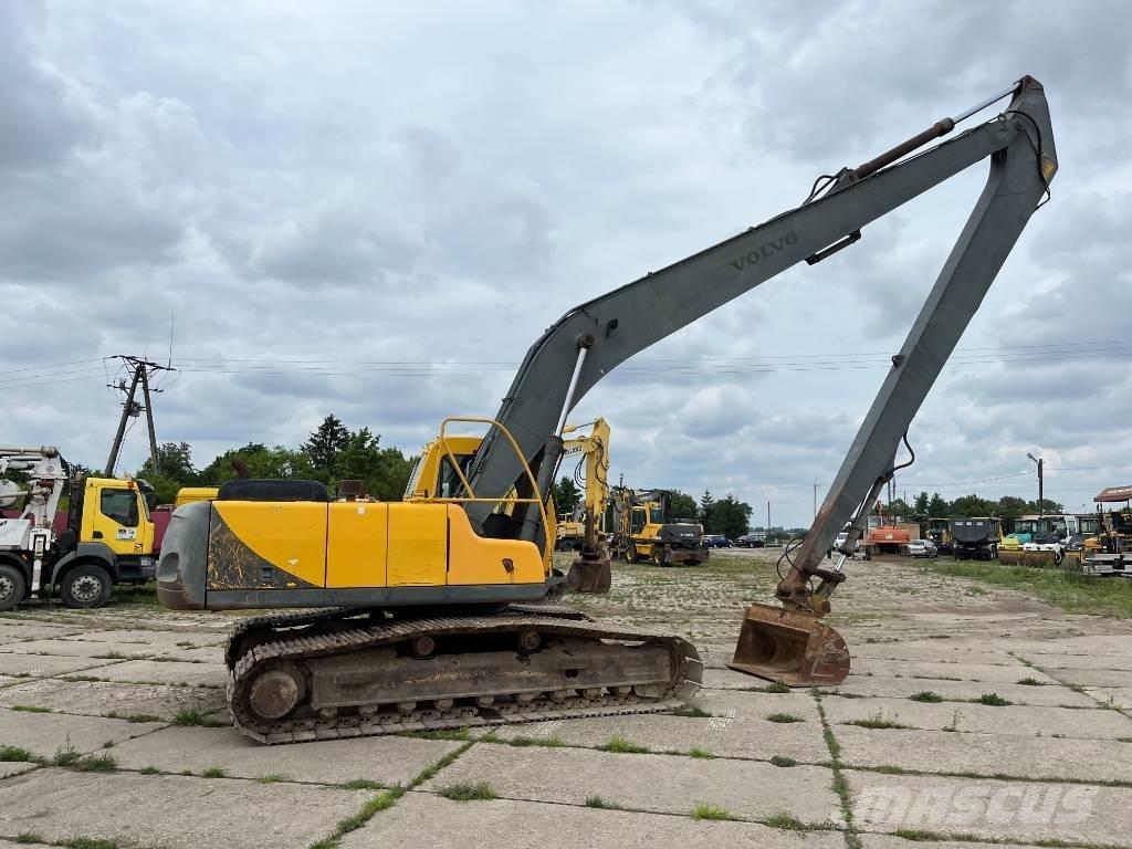 Volvo EC 240 LR Екскаватори с дълго рамо