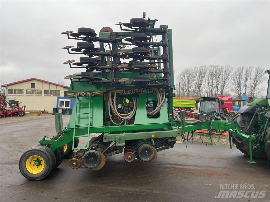 John Deere 750A 6m Машини за прецизно сеене