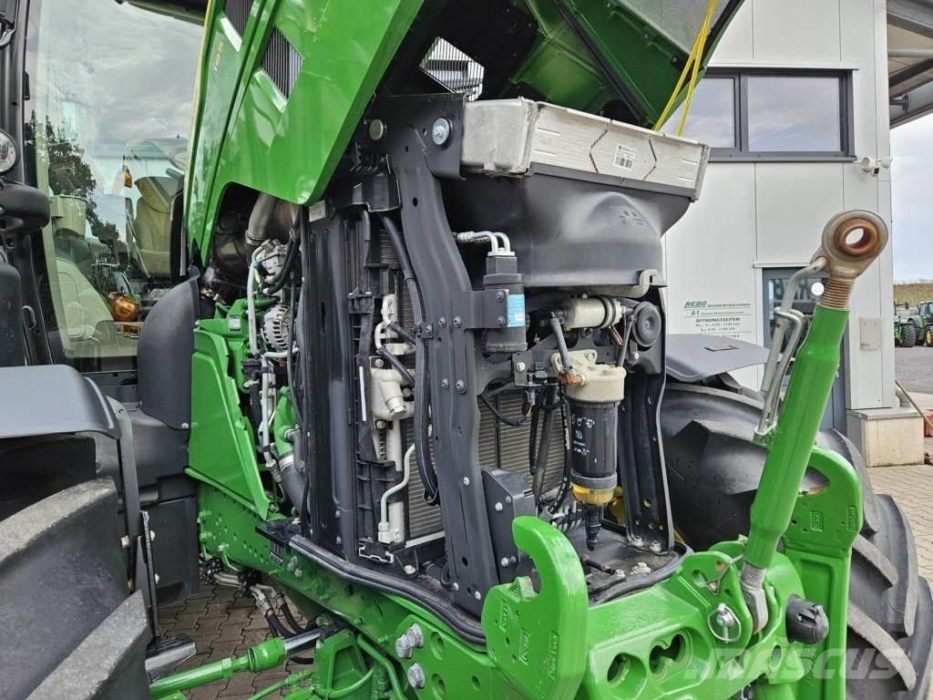 John Deere 6R195 Трактори