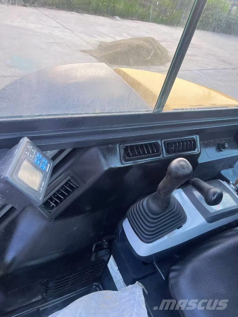 Komatsu PC 40 MR Верижен екскаватор