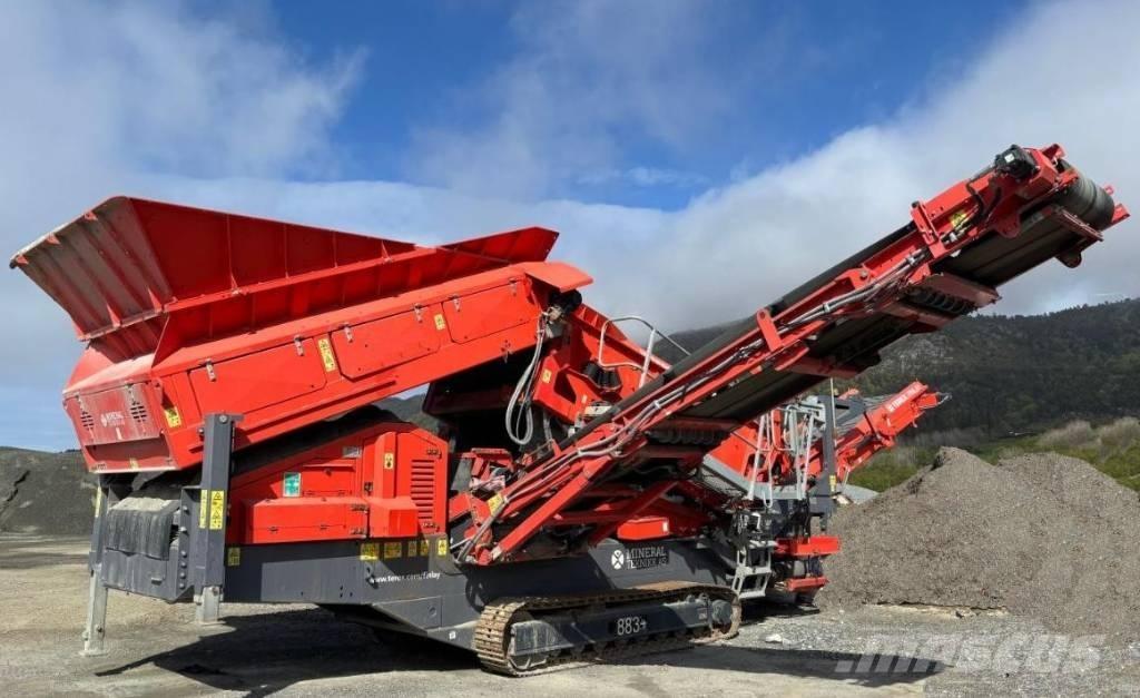Terex Finlay 883+ Мобилни скрийнери
