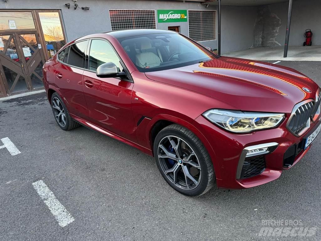 BMW X6 M50d Коли