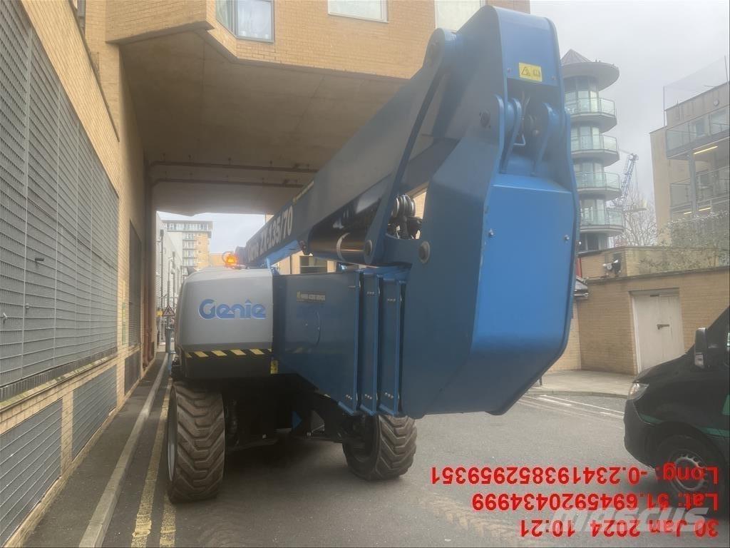 Genie ZX 135/70 Съчленени стрелови подемници