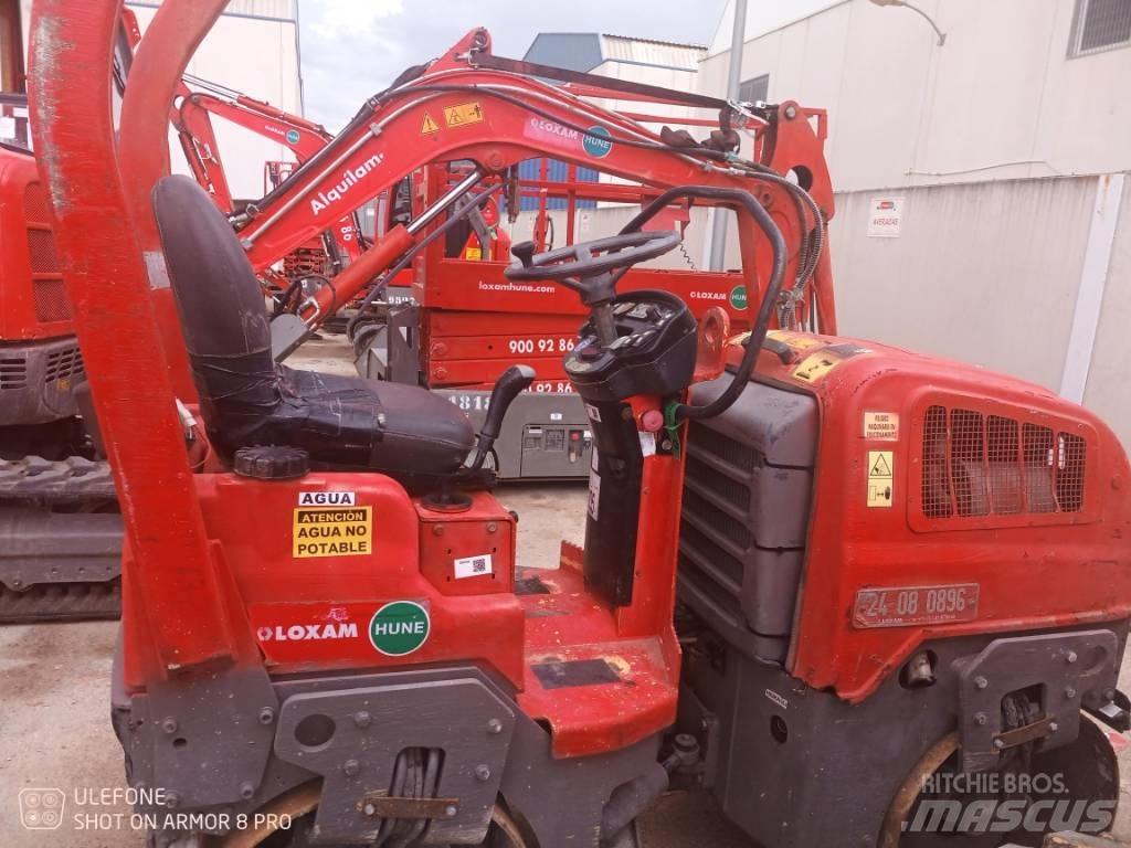 Dynapac CC 800 Двойни барабанни ролки
