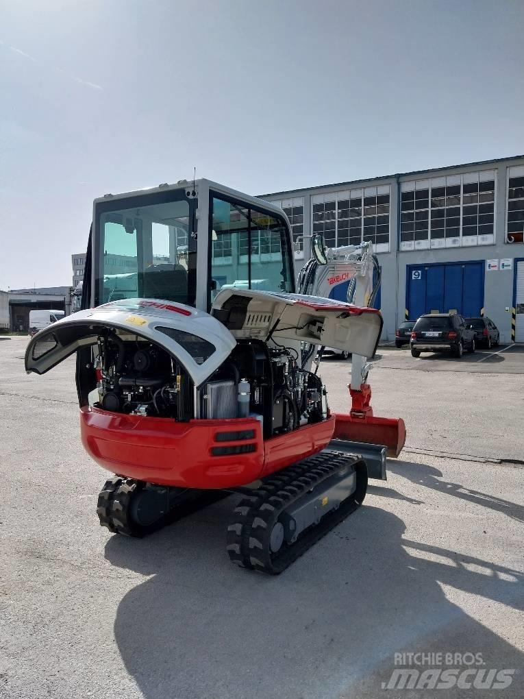 Takeuchi TB230 Мини екскаватори < 7 т