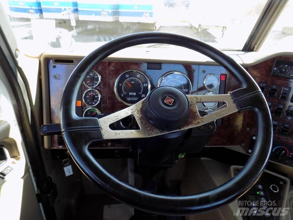 International 9200 i Влекачи