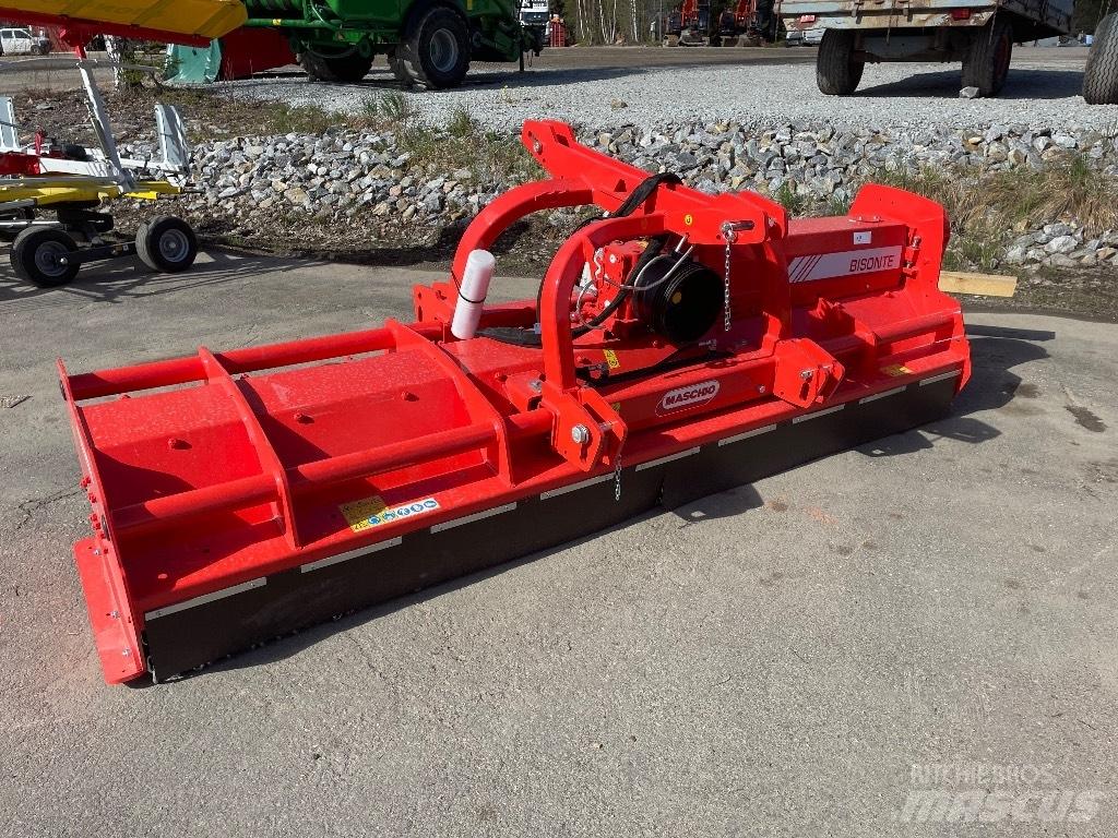 Maschio Bisonte 300 Косачки