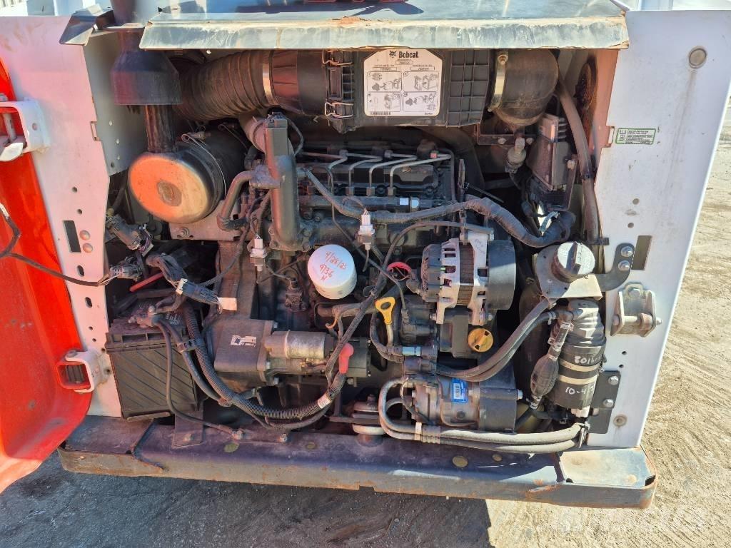 Bobcat S 570 Мини товарачи
