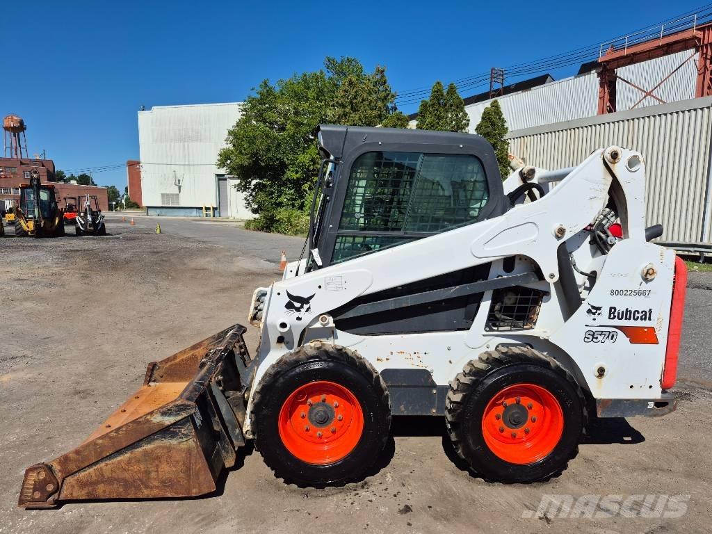 Bobcat S 570 Мини товарачи
