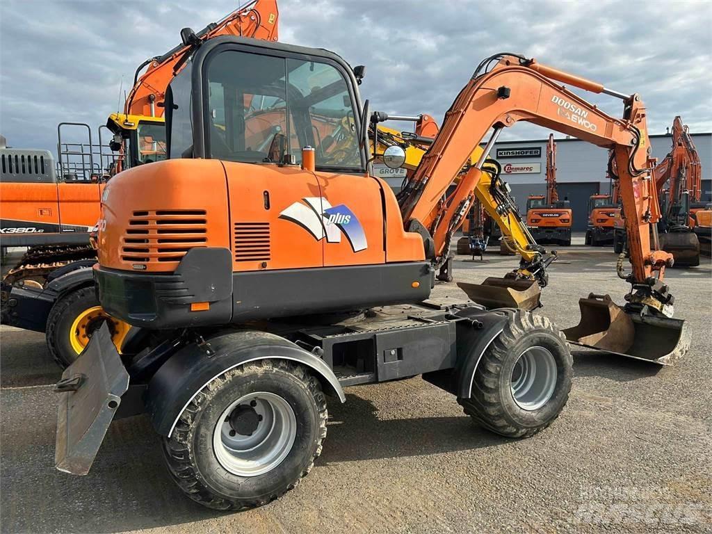 Doosan 55w Колесни екскаватори