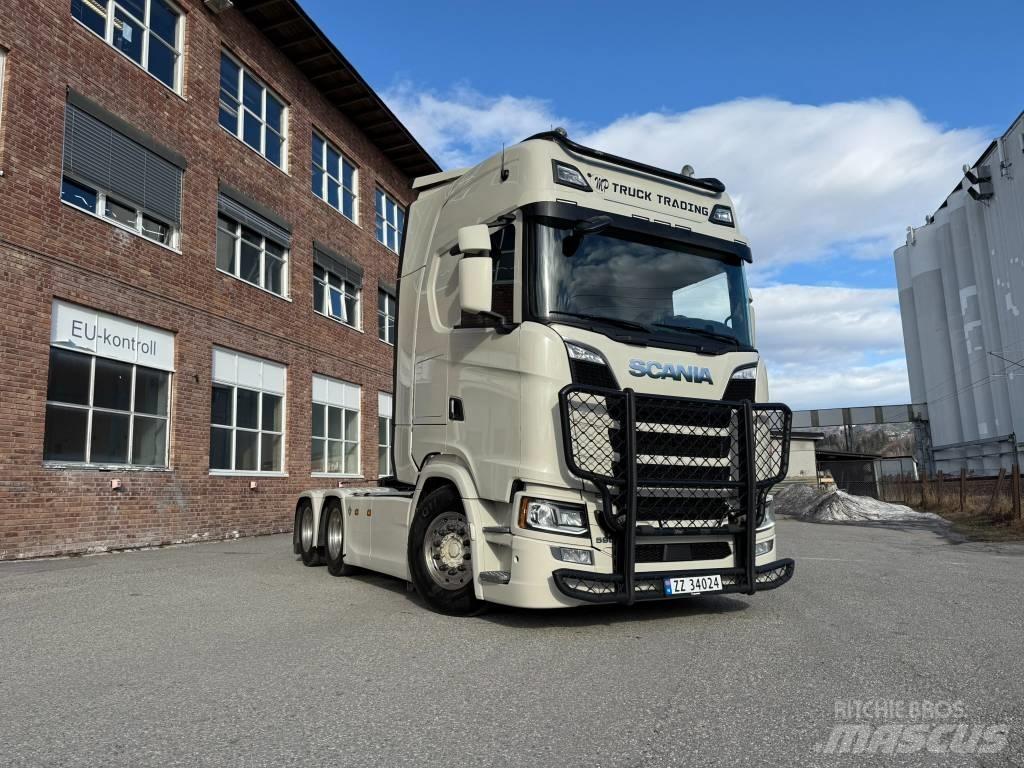 Scania S 590 Влекачи