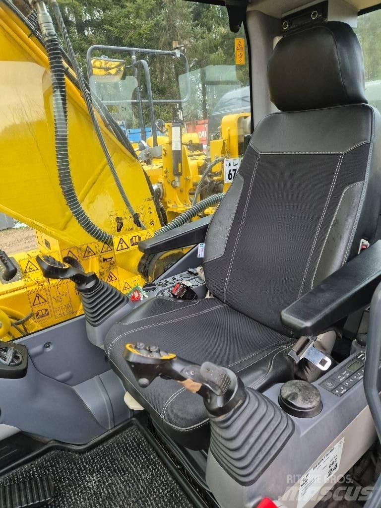 Komatsu PC210 LC-11 Верижен екскаватор