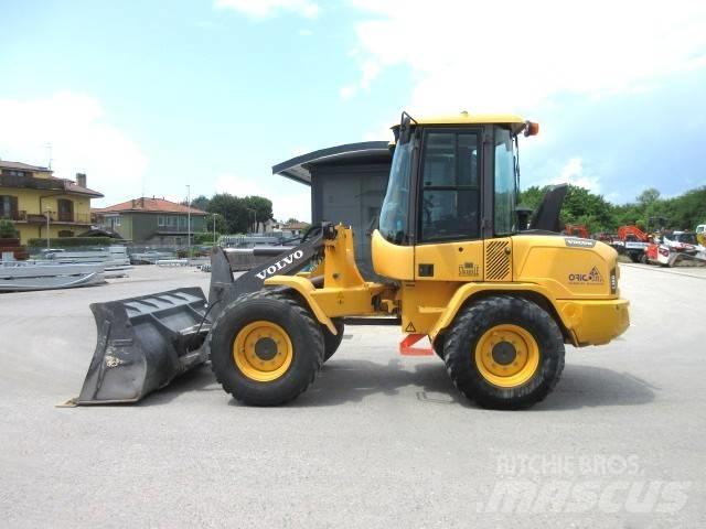 Volvo L30 GS Колесни товарачи