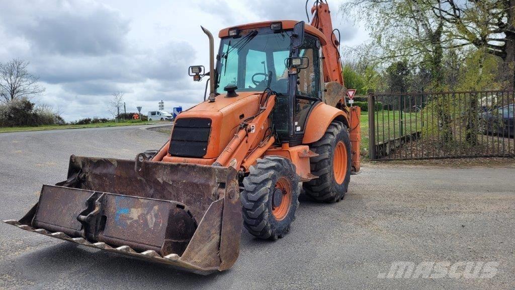 Fiat-Hitachi FB 100 Товарач със заден ексватор