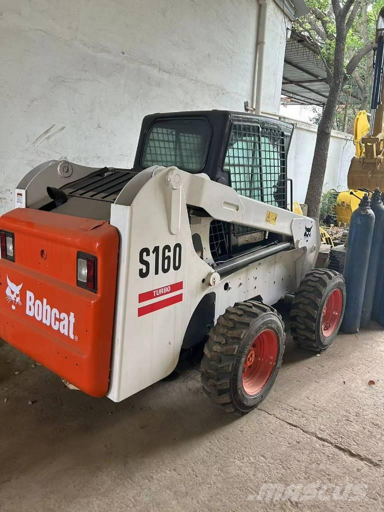 Bobcat S 160 Мини товарачи
