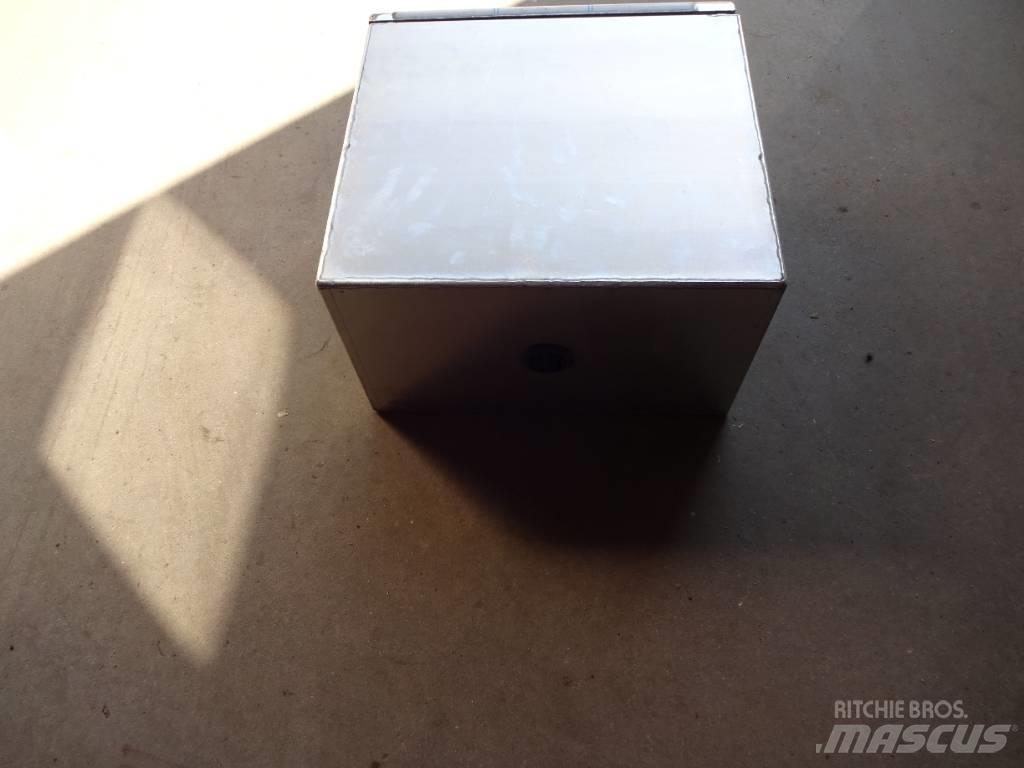  Krima Låda 50x50x30 Транспорт - Други